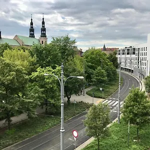 Apartment Rents - Stare Parking Gratis Poznan